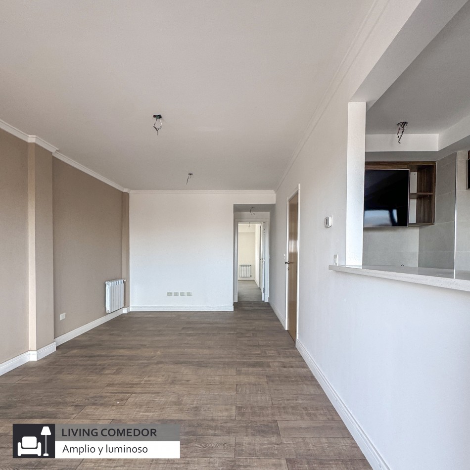 SEMIPISO DE DOS AMBIENTES CON COCHERA PLAZA MITRE MAR DEL PLATA