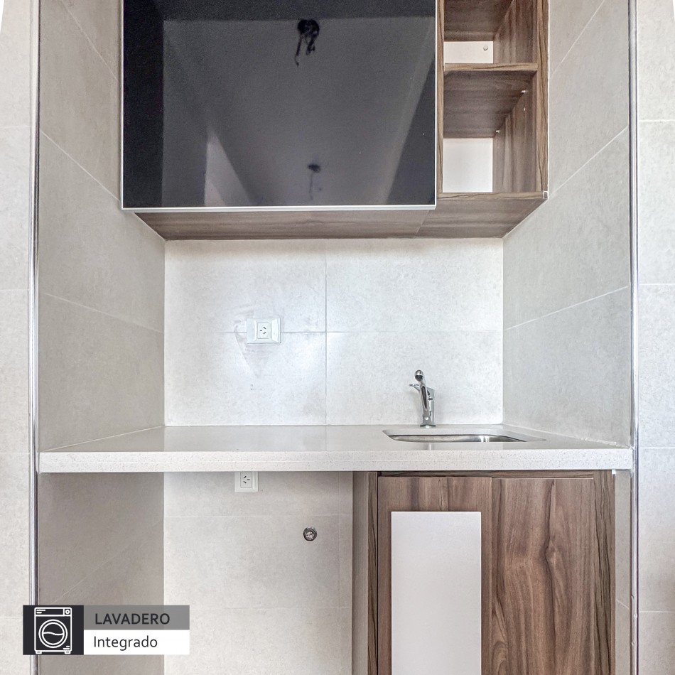 SEMIPISO DE DOS AMBIENTES CON COCHERA PLAZA MITRE MAR DEL PLATA