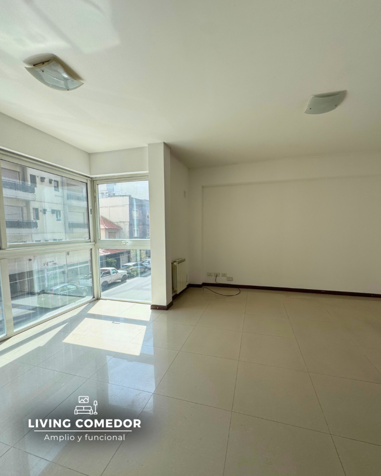 SEMIPISO DE TRES AMBIENTES A METROS DEL MAR. LA PERLA. MAR DEL PLATA