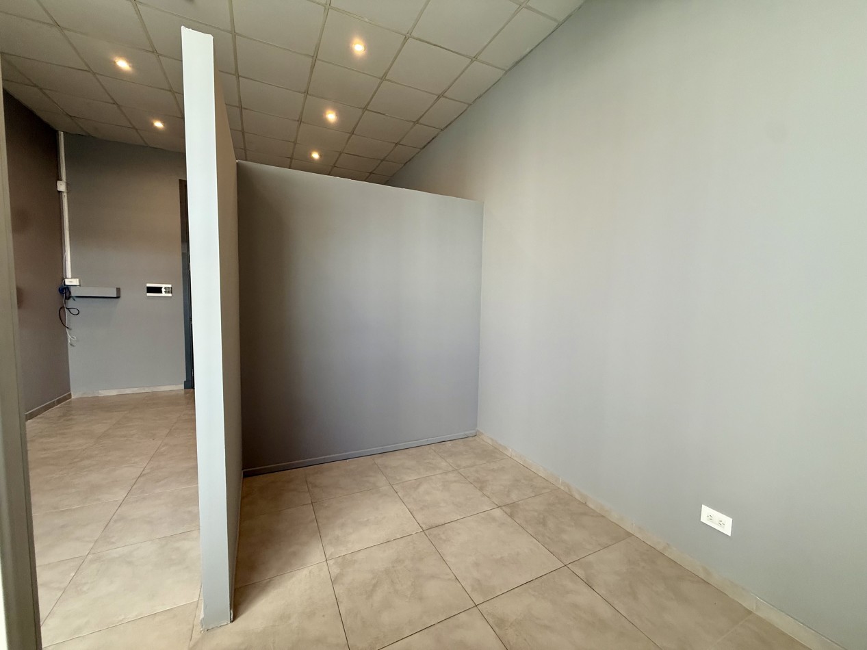 ALQUILER OFICINA SIN EXPENSAS EN BARRIO CHAUVIN. MAR DEL PLATA