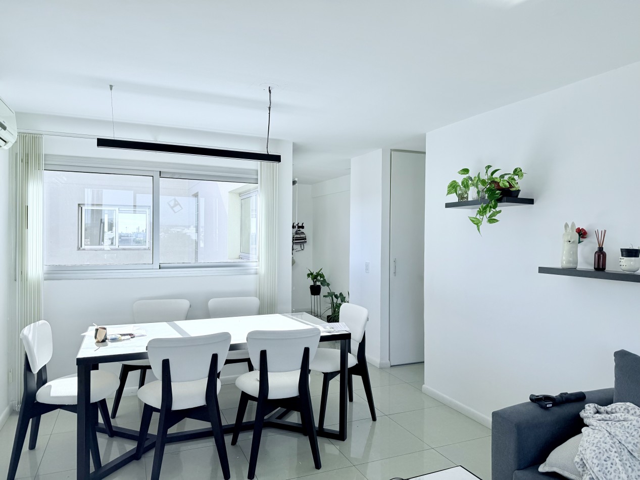 VENTA SEMIPISO 2 AMBIENTES CON COCHERA, BALCON Y TERRAZA PRIVADA. MAR DEL PLATA