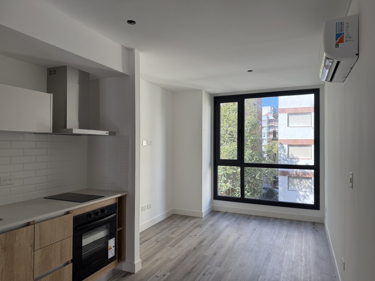 MONOAMBIENTE TIPO LOFT A ESTRENAR CON BALCON. MAR DEL PLATA