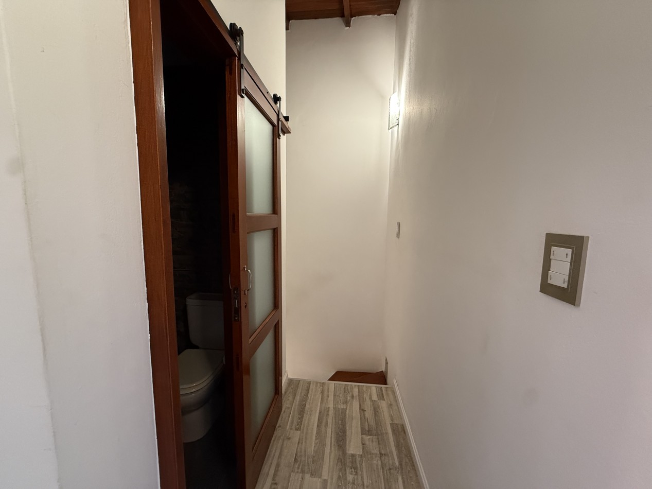 CASA 4 AMBIENTES CON GRAN PARQUE Y GARAGE APTA A CREDITO. MAR DEL PLATA