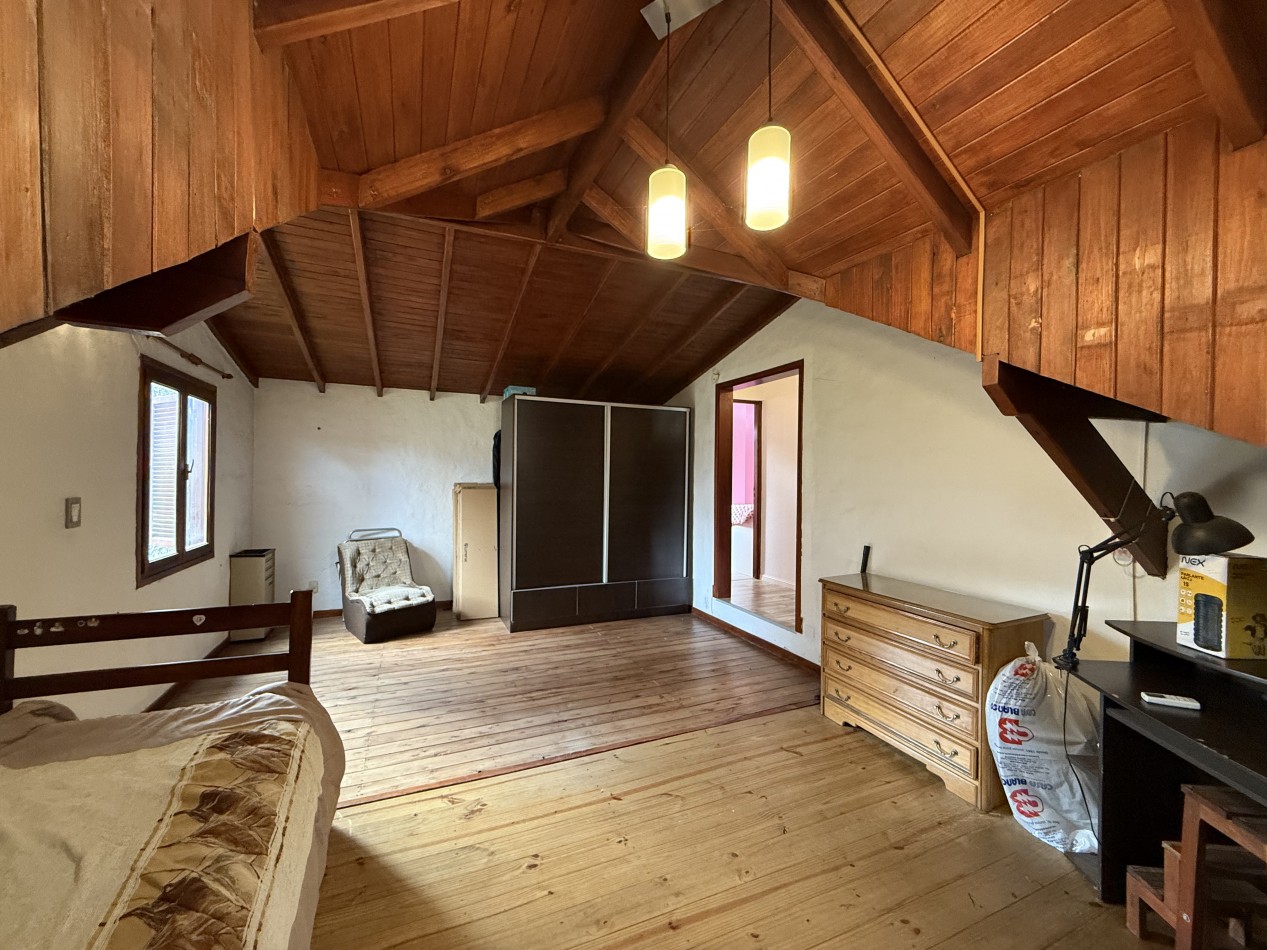 CASA 4 AMBIENTES CON GRAN PARQUE Y GARAGE APTA A CREDITO. MAR DEL PLATA