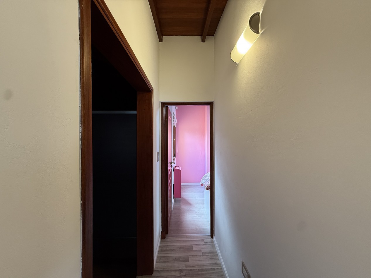 CASA 4 AMBIENTES CON GRAN PARQUE Y GARAGE APTA A CREDITO. MAR DEL PLATA