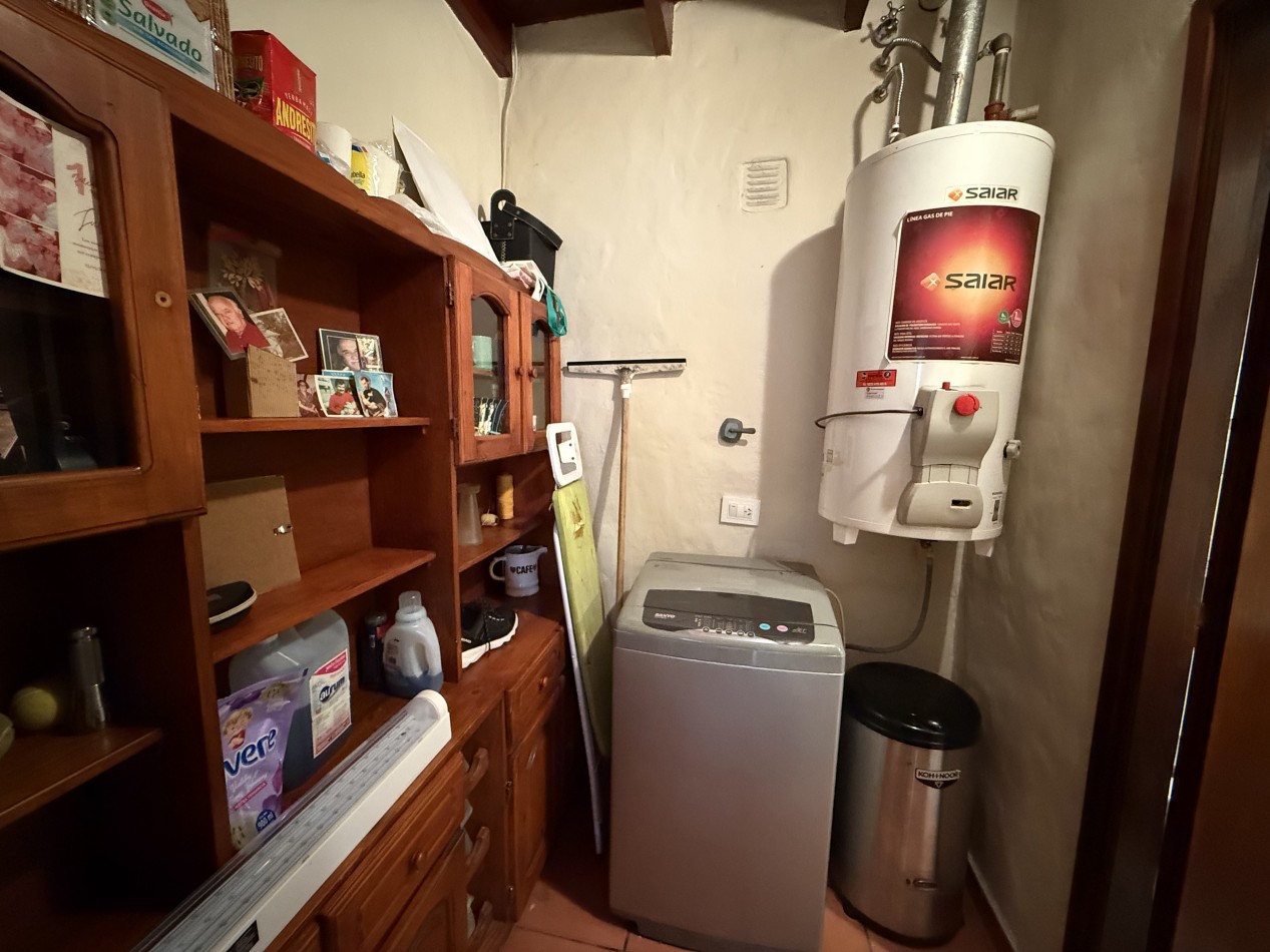 CASA 4 AMBIENTES CON GRAN PARQUE Y GARAGE APTA A CREDITO. MAR DEL PLATA