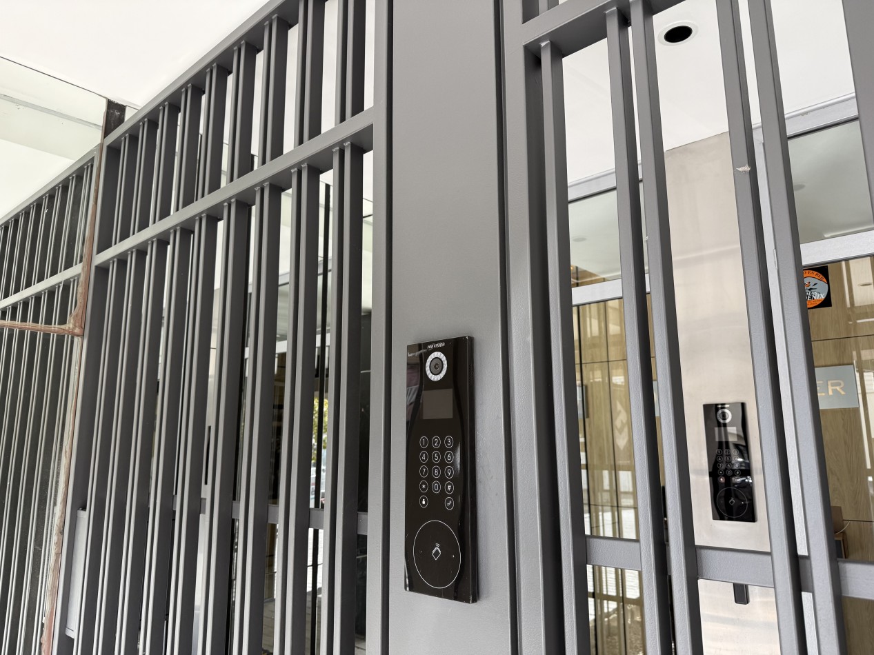 MODERNA OFICINA EN VENTA GENUS OFFICE CENTER. MAR DEL PLATA