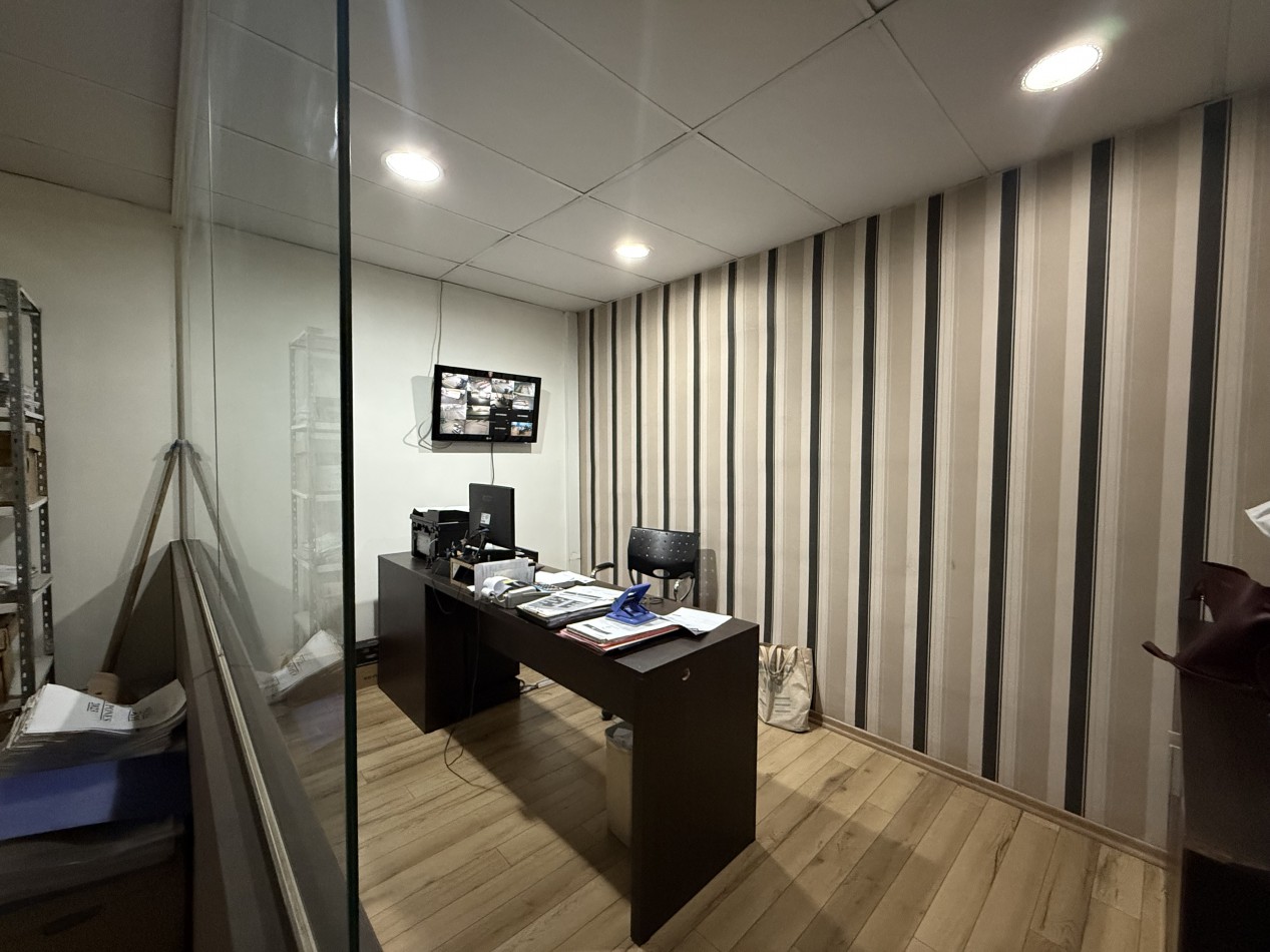 IMPORTANTE LOCAL EN ALQUILER SOBRE AV. CHAMPAGNAT. MAR DEL PLATA