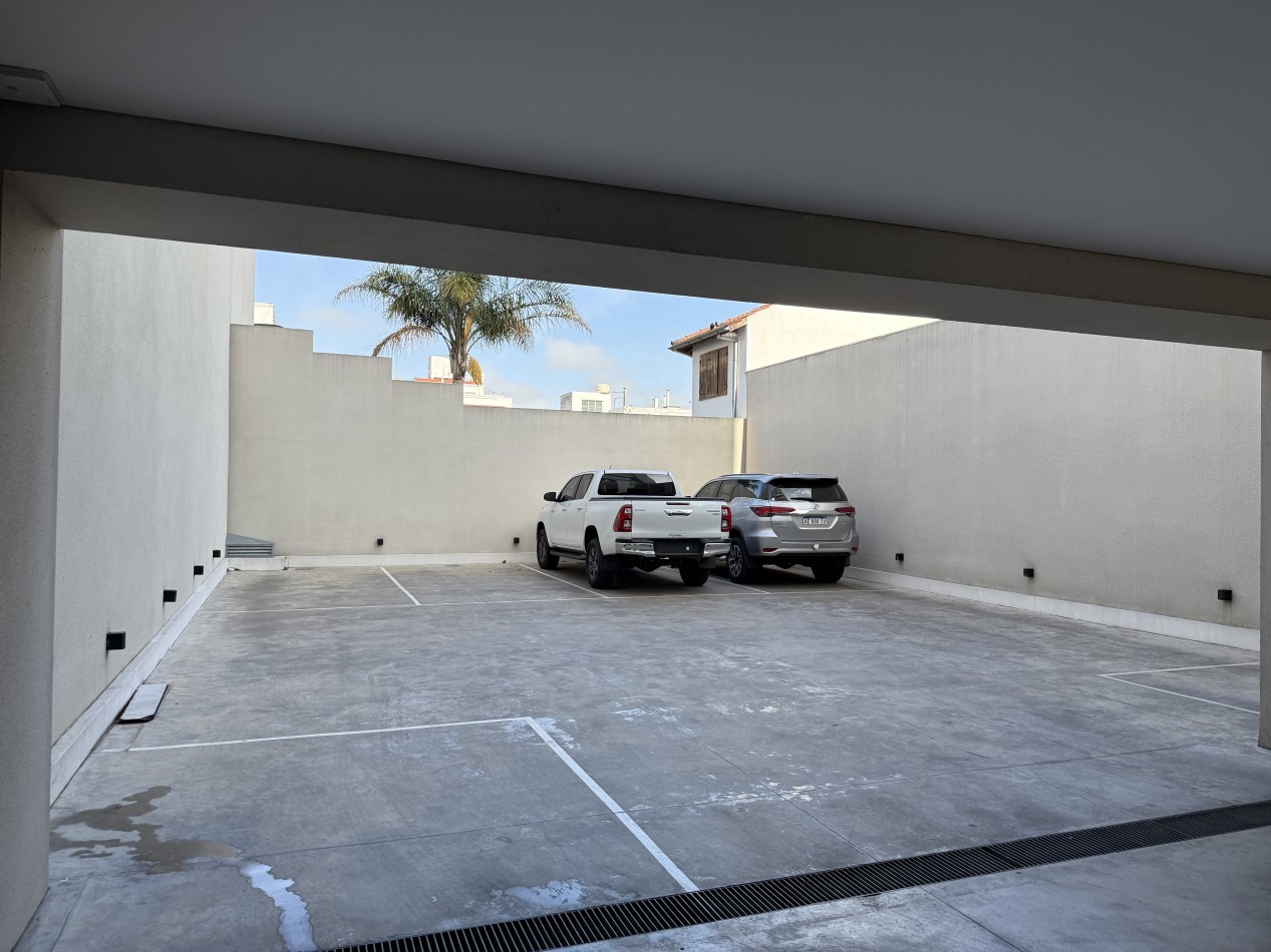 ALQUILER MODERNA OFICINA ZONA MACROCENTRO. MAR DEL PLATA