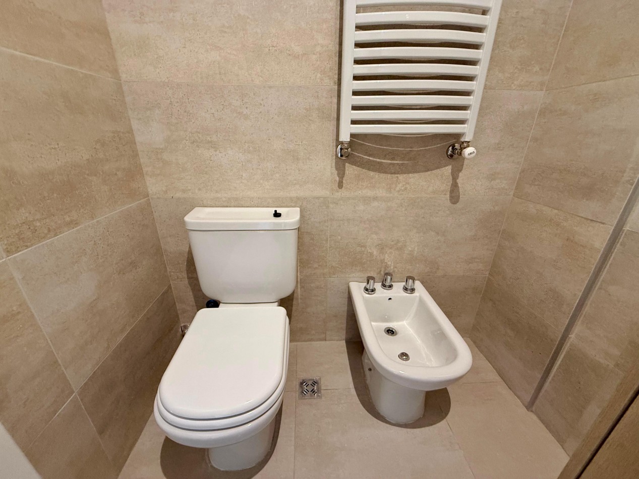 DEPARTAMENTO EN DUPLEX 3 AMBIENTES A ESTRENAR CON COCHERA ZONA ALDREY. MAR DEL PLATA