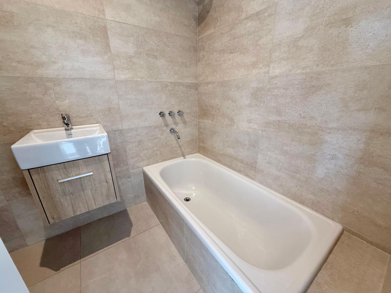 DEPARTAMENTO EN DUPLEX 3 AMBIENTES A ESTRENAR CON COCHERA ZONA ALDREY. MAR DEL PLATA