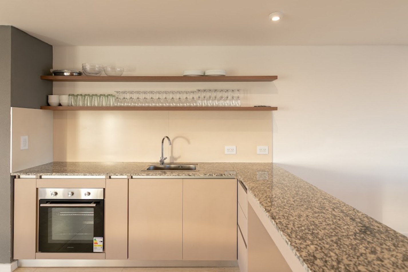 MONOAMBIENTE A ESTRENAR ENTREGA INMEDIATA - BARRIO SAN JOSE. MAR DEL PLATA