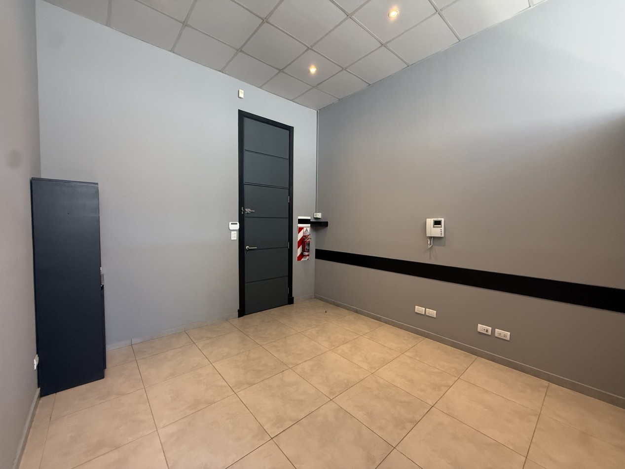 ALQUILER OFICINA SIN EXPENSAS EN BARRIO CHAUVIN. MAR DEL PLATA