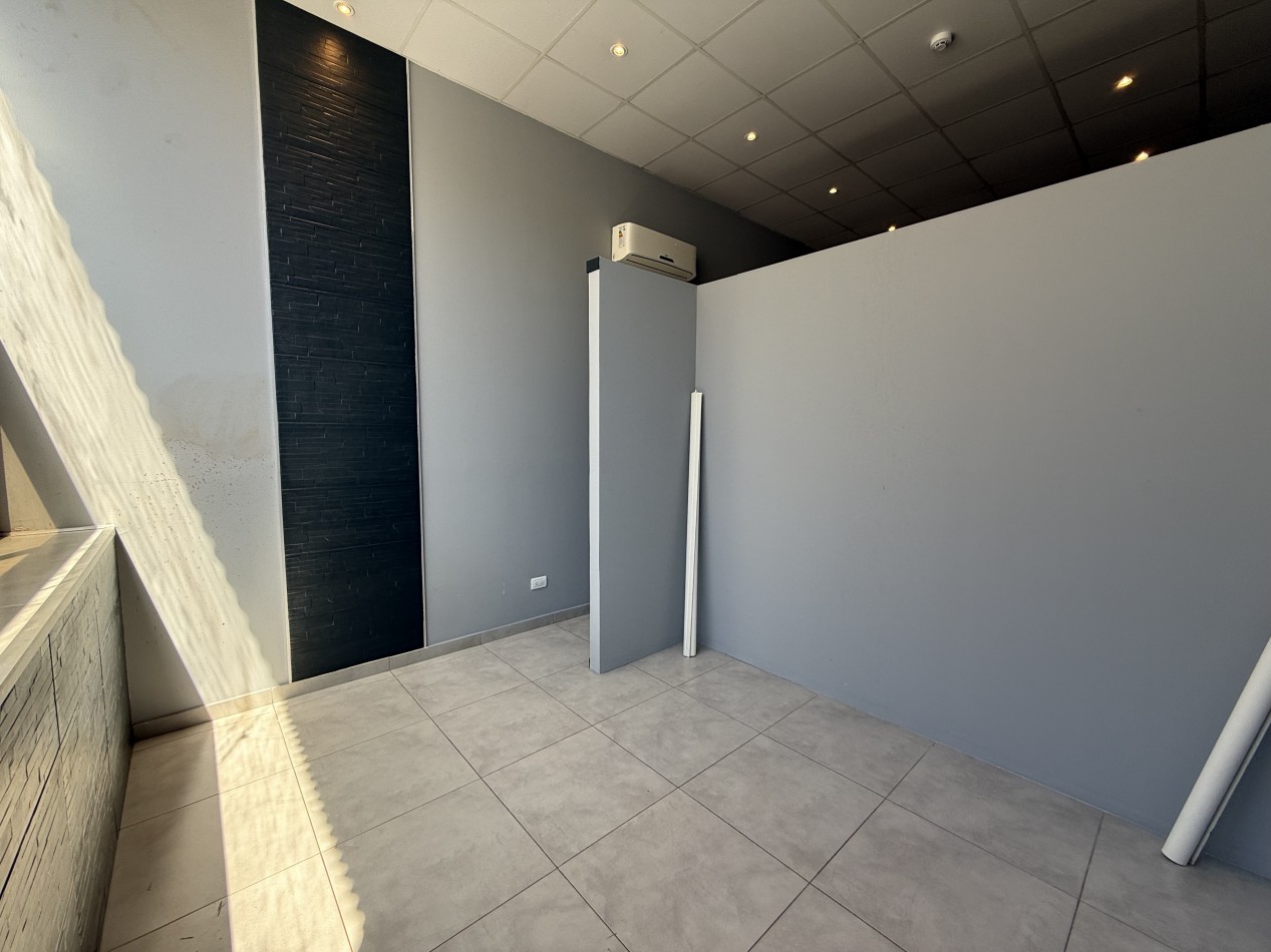 ALQUILER OFICINA SIN EXPENSAS EN BARRIO CHAUVIN. MAR DEL PLATA