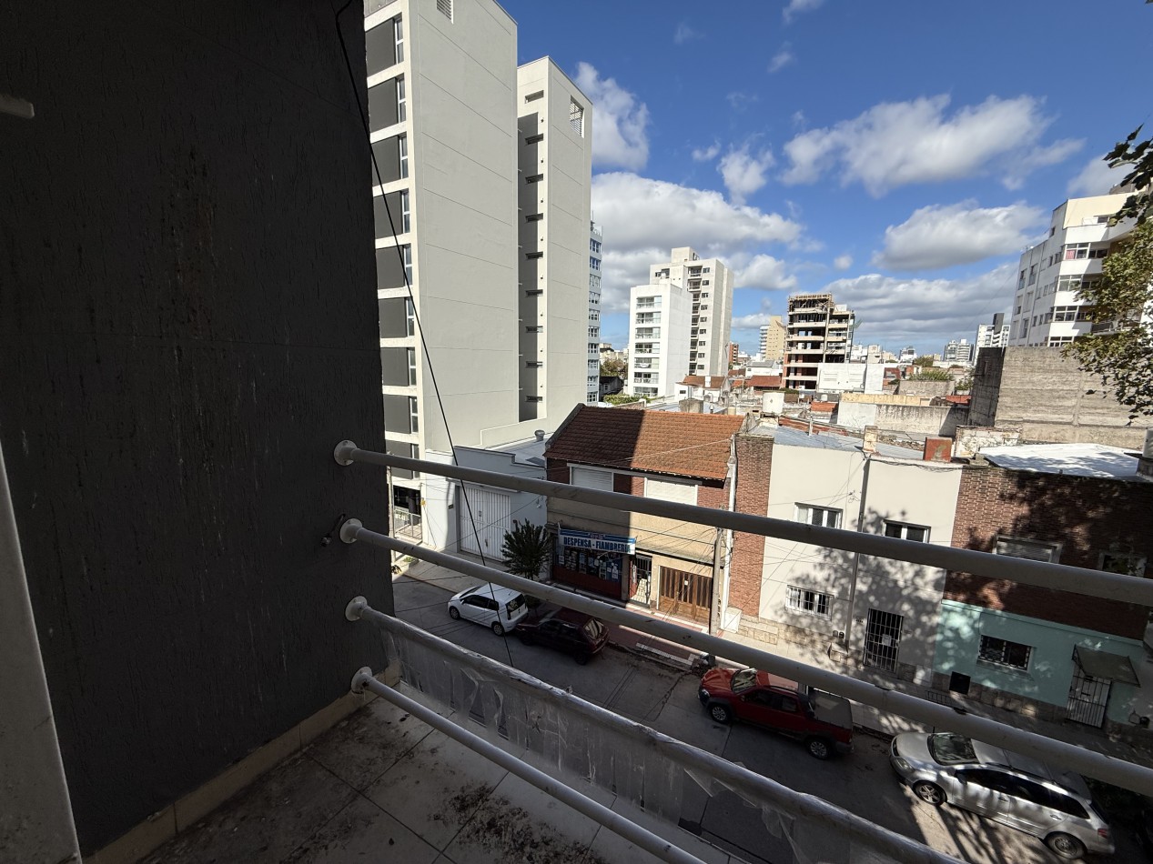 VENTA DEPARTAMENTO 3 AMBIENTES TIPO LOFT CON BALCON EN CHAUVIN - APTO A CREDITO Y APTO PROFESIONAL. MAR DEL PLATA 