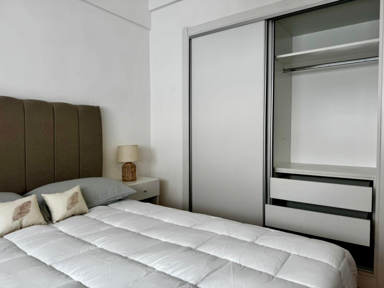 DEPTO 2 AMBIENTES CON BALCON Y COCHERA - APTO CREDITO - ZONA PLAZA MITRE. MAR DEL PLATA