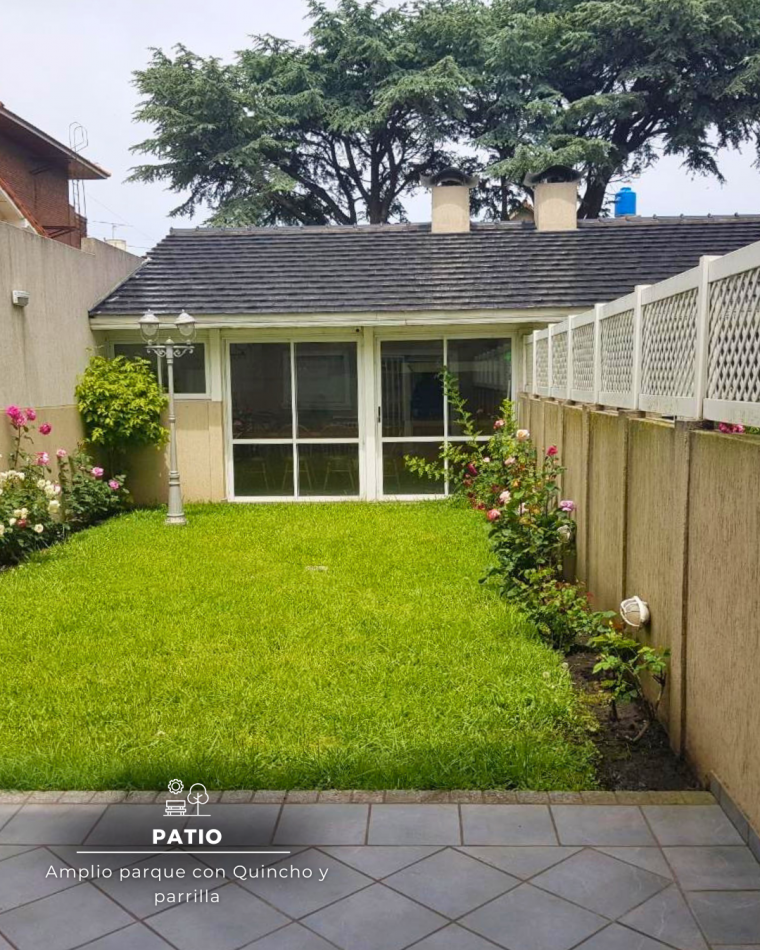 DUPLEX CUATRO AMBIENTES CON QUINCHO Y PARQUE A METROS DEL MAR  - PUNTA MOGOTES