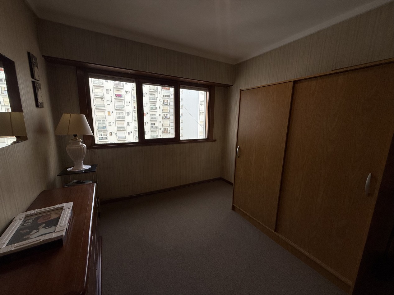 EXCLUSIVO PISO COMPLETO 4 AMBIENTES CON COCHERA Y MONOAMBIENTE - APTO CREDITO. MAR DEL PLATA