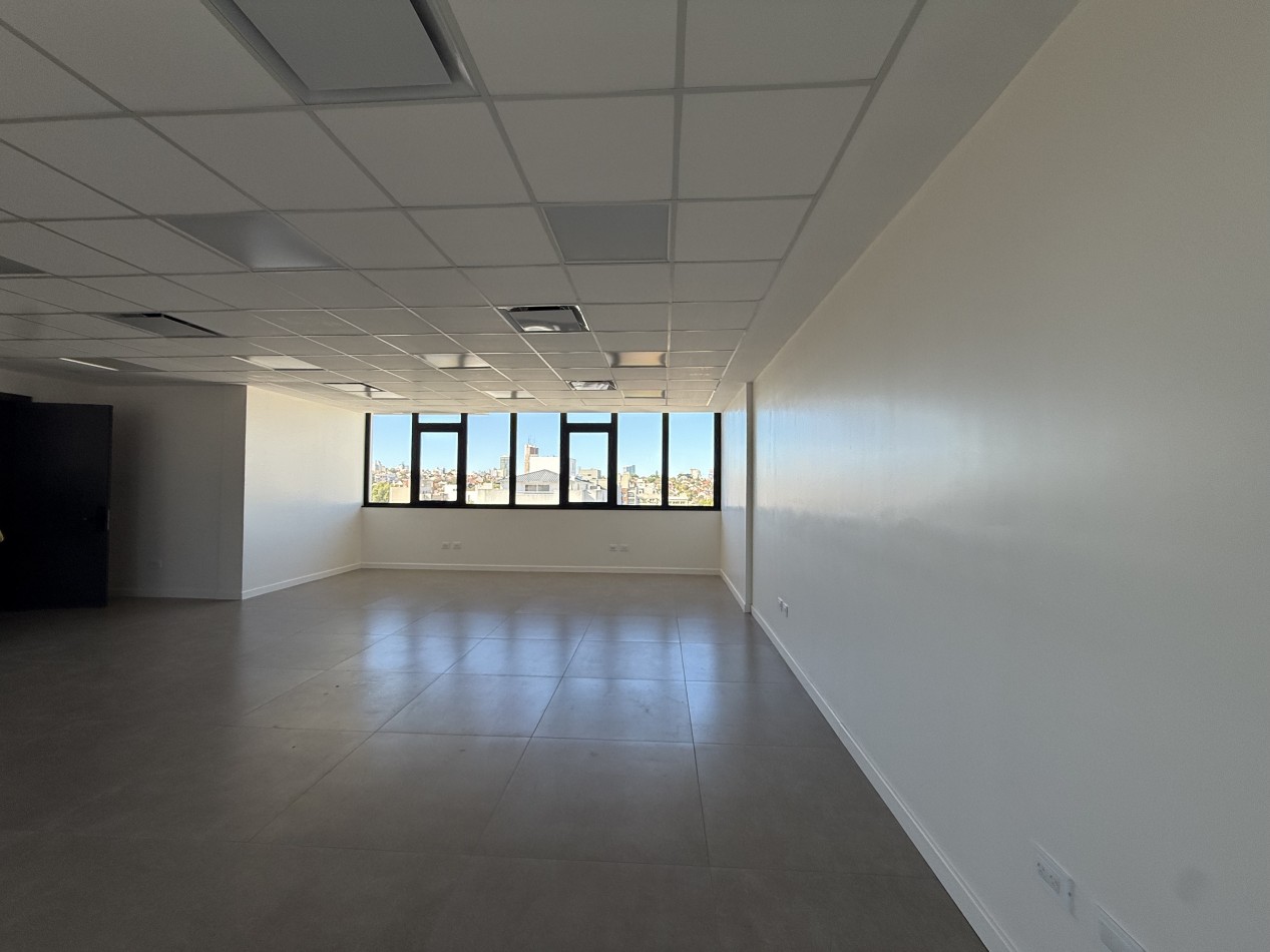 ALQUILER OFICINA A ESTRENAR DE 100 MTS- ZONA GUEMES. MAR DEL PLATA