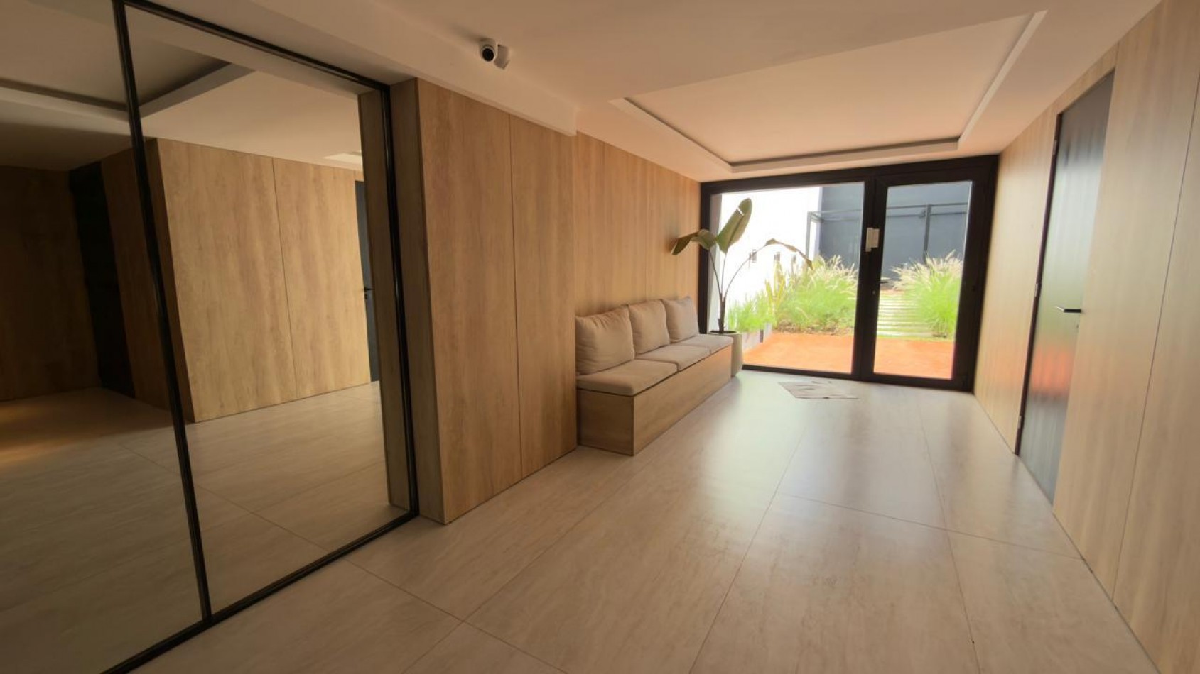 VENTA DEPARTAMENTO 2 AMBIENTES A ESTRENAR CON BALCON EN SEMIPISO - ZONA PLAZA MITRE. MAR DEL PLATA