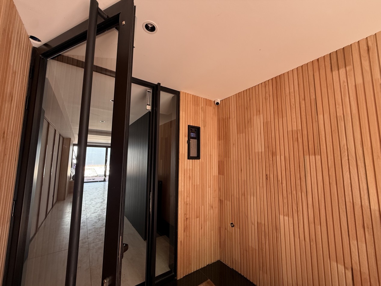 VENTA DEPARTAMENTO 2 AMBIENTES A ESTRENAR CON BALCON EN SEMIPISO - ZONA PLAZA MITRE. MAR DEL PLATA