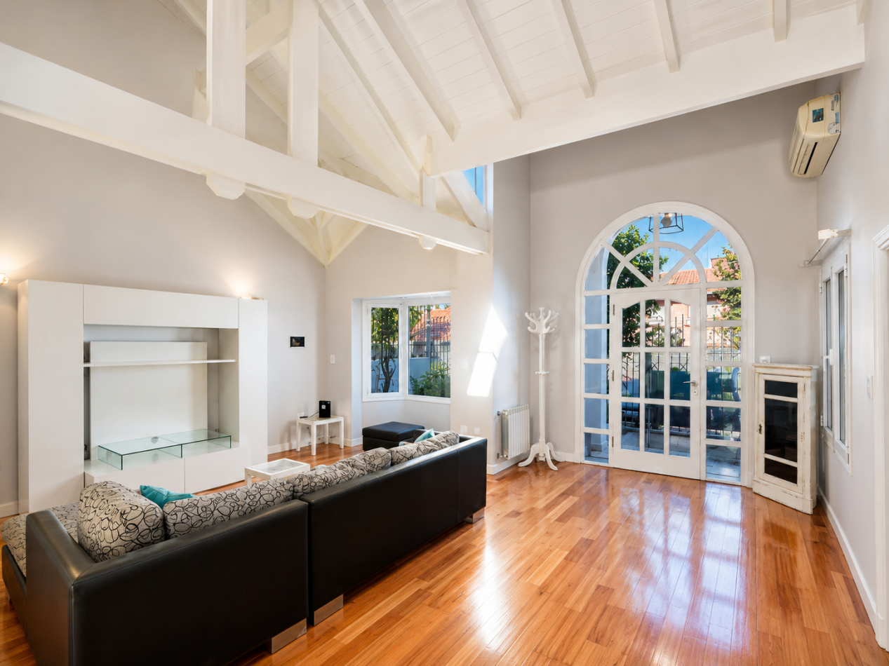 CASA DE CATEGORIA EN LO MEJOR DEL BARRIO SAN CARLOS. MAR DEL PLATA