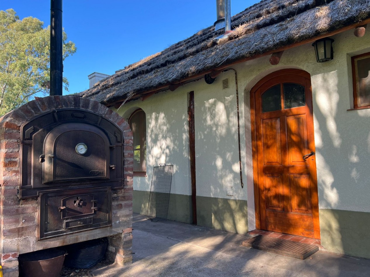 IMPORTANTE CAMPO EN VENTA 802 HAS A 100 KM DE BAHIA BLANCA 