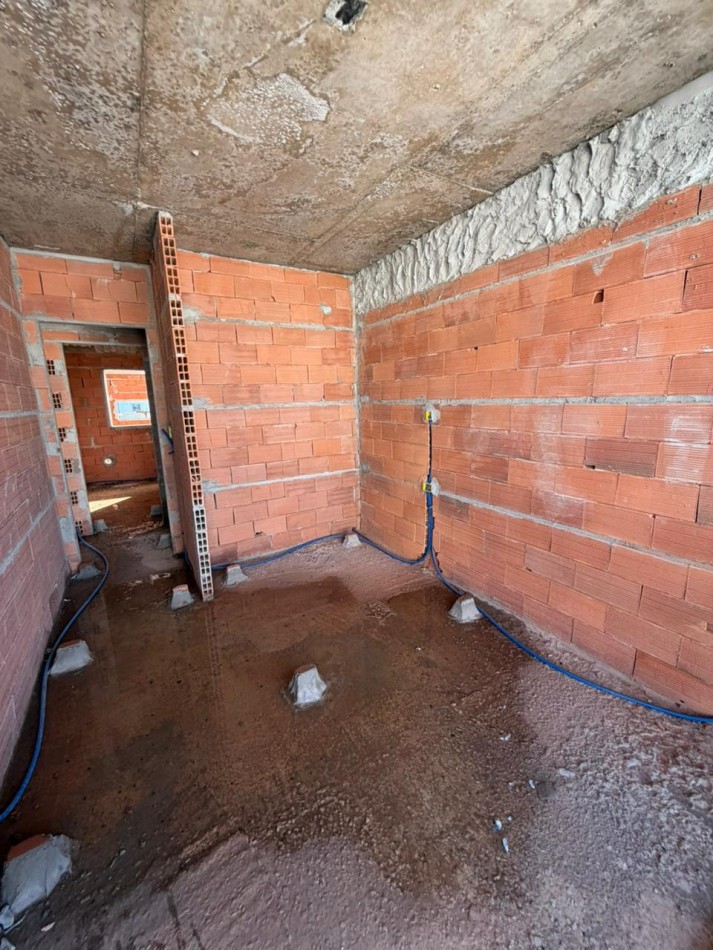PUNTA DE ARENAS XII - URGENCIA DE VENTA 3 AMBIENTES CON COCHERA EN CONSTRUCCION. MAR DEL PLATA
