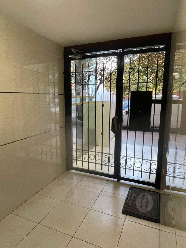 VENTA DEPARTAMENTO 2 AMBIENTES APTO CREDITO - RECICLADO - CHAUVIN. MAR DEL PLATA 