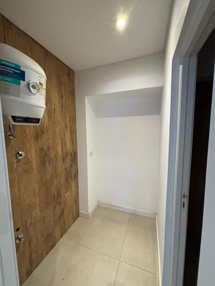 MODERNO LOCAL EN VENTA EN MACROCENTRO CON RENTA. MAR DEL PLATA