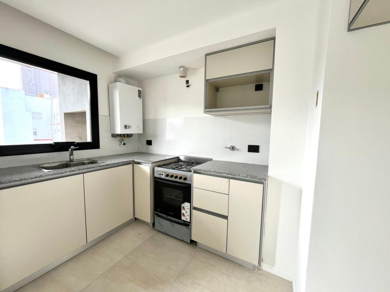 DEPARTAMENTO 2 AMBIENTES A ESTRENAR CON BALCON Y PARRILLA - ZONA ALDREY