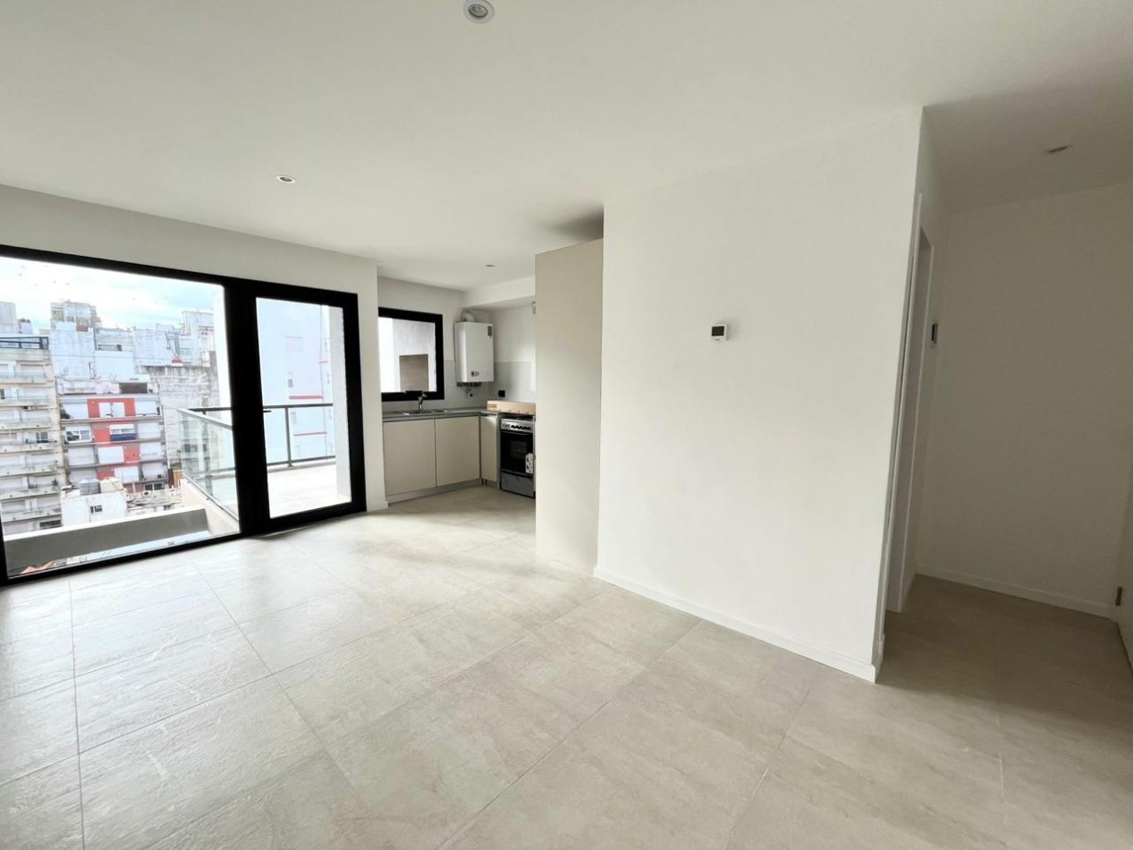 DEPARTAMENTO 2 AMBIENTES A ESTRENAR CON BALCON Y PARRILLA - ZONA ALDREY