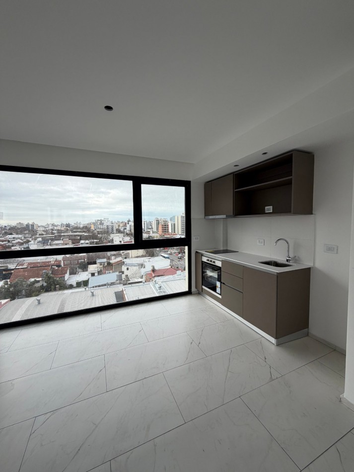DEPARTAMENTO DOS AMBIENTES CON BALCON Y VISTAS ABIERTAS. SAN JOSE 
