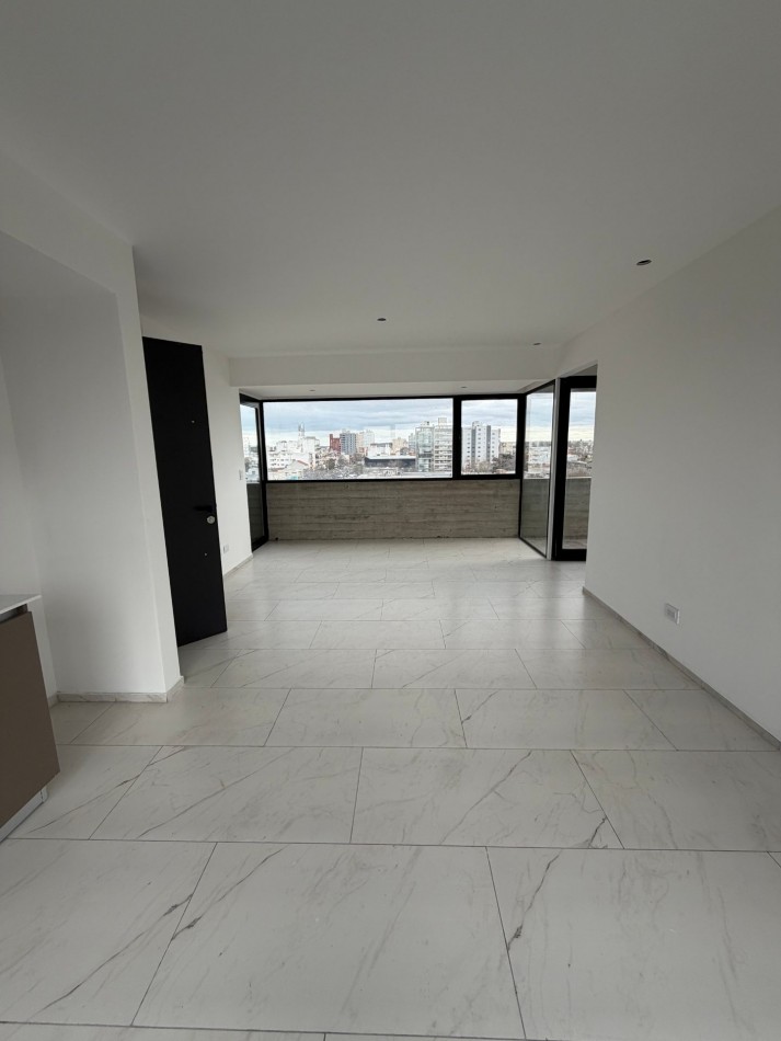 DEPARTAMENTO DOS AMBIENTES CON BALCON Y VISTAS ABIERTAS. SAN JOSE 
