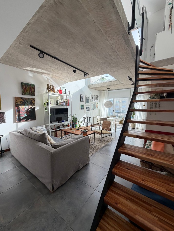 DEPARTAMENTO DOS AMBIENTES EN LOFT CON DOBLE BALCON TERRAZA. CHAUVIN 