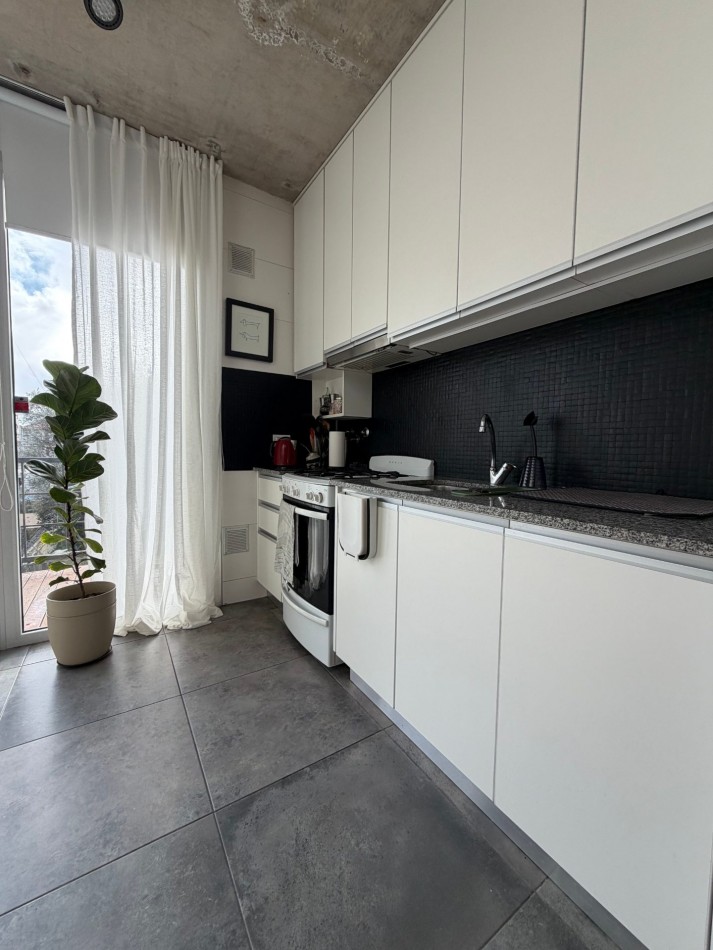 DEPARTAMENTO DOS AMBIENTES EN LOFT CON DOBLE BALCON TERRAZA. CHAUVIN 