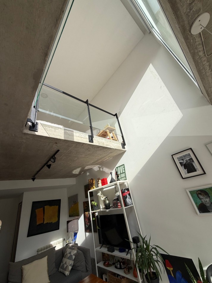 DEPARTAMENTO DOS AMBIENTES EN LOFT CON DOBLE BALCON TERRAZA. CHAUVIN 
