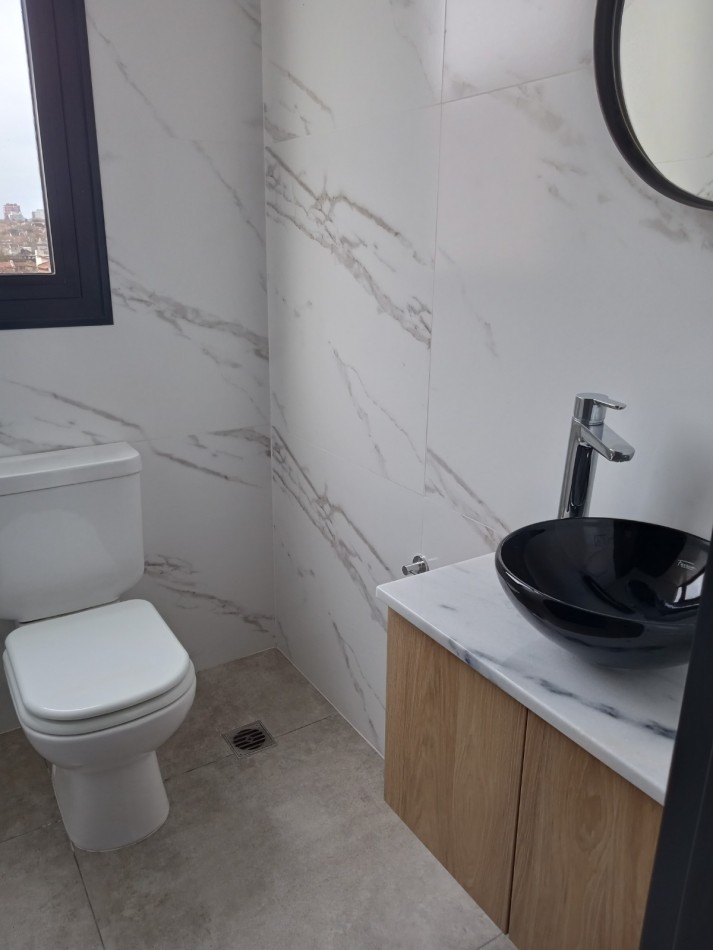 ALQUILER MODERNO PISO DE OFICINA DE 110 MTS - ZONA GUEMES