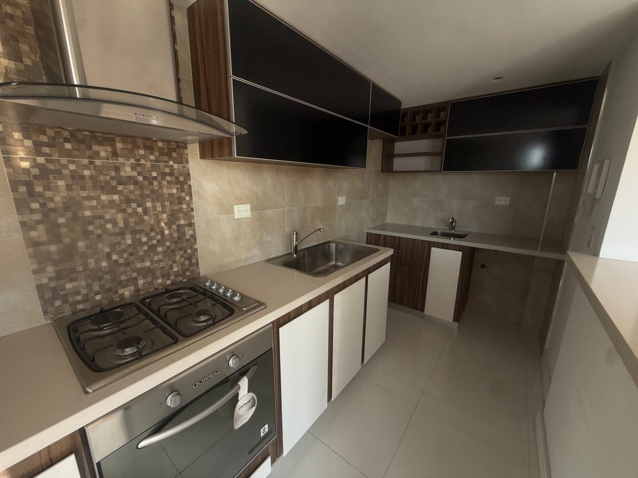 3 AMBIENTES A ESTRENAR CON COCHERA - EDIFICIO DAMAR IX - PLAZA MITRE