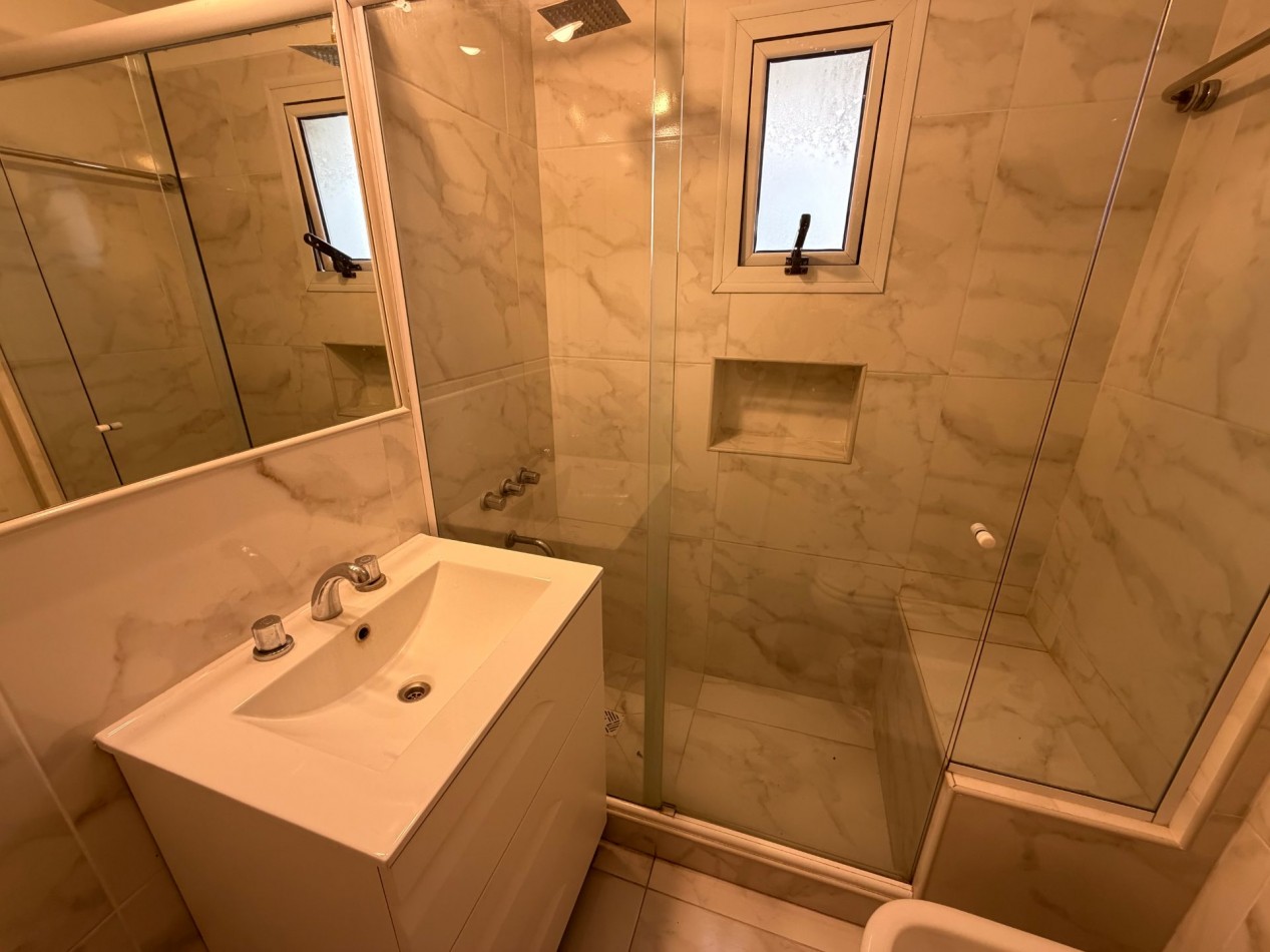 VENTA 4 AMBIENTES EN DUPLEX CON COCHERA - APTO CREDITO - ZONA GUEMES
