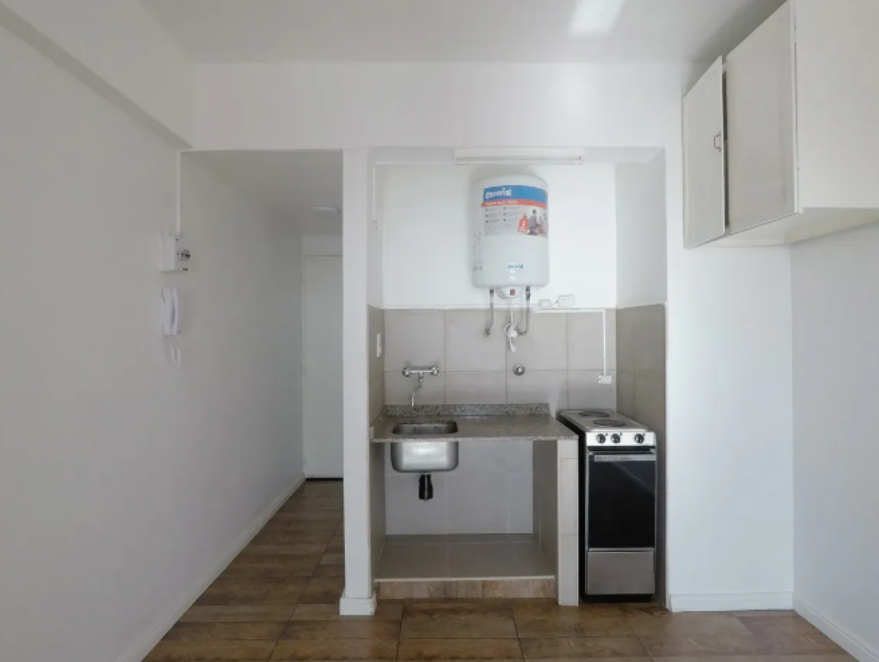 ALQUILER 24 MESES MONOAMBIENTE RECICLADO CON VISTA PANORAMICA - MACROCENTRO