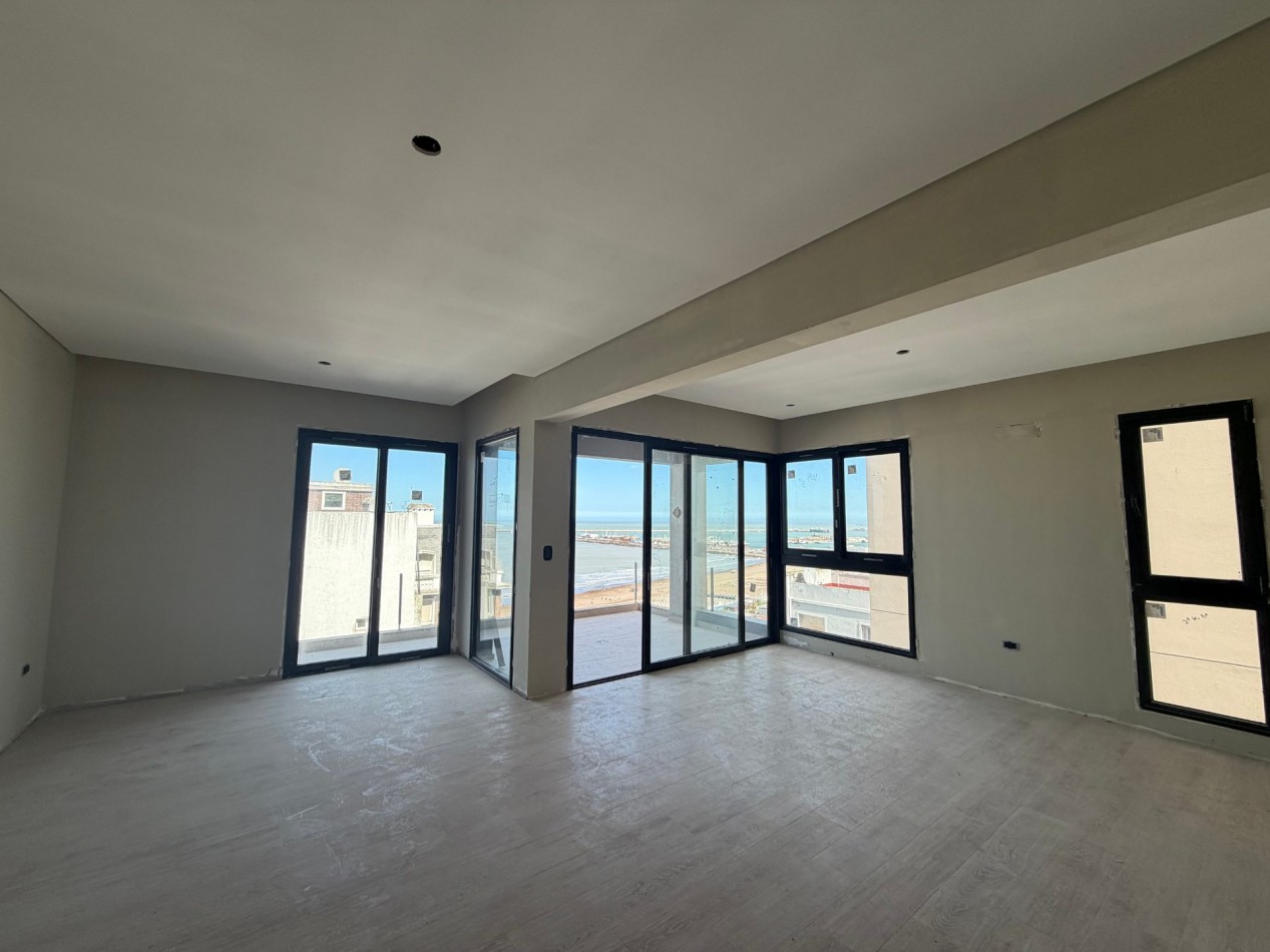 PISO COMPLETO CON VISTA AL MAR CON 2 COCHERAS - PLAYA GRANDE - EDIFICIO LA PALMA V