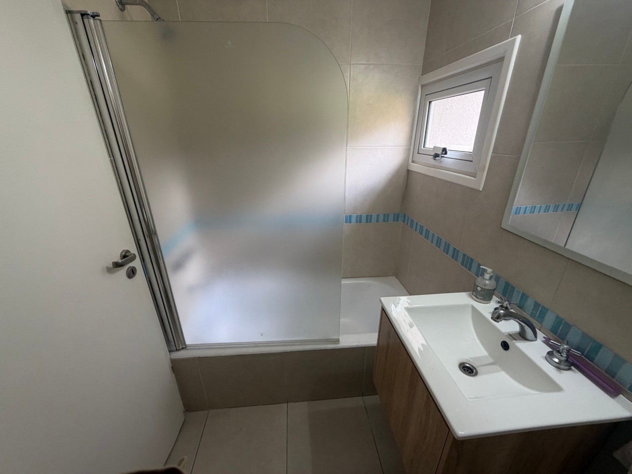 CASA DE 4 AMBIENTES EN BARRIO SAN CARLOS - APTA A CREDITO