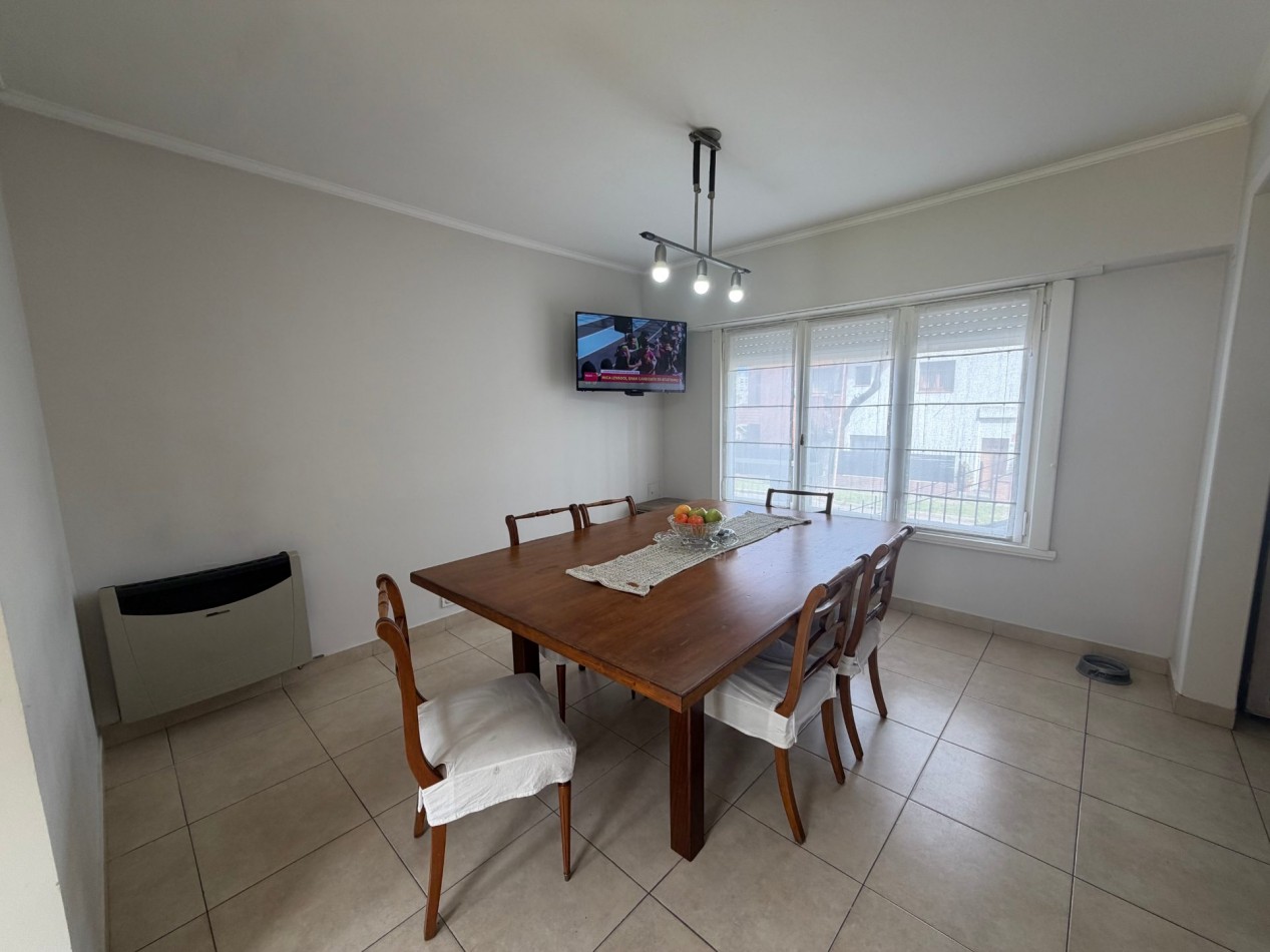 CASA DE 4 AMBIENTES EN BARRIO SAN CARLOS - APTA A CREDITO