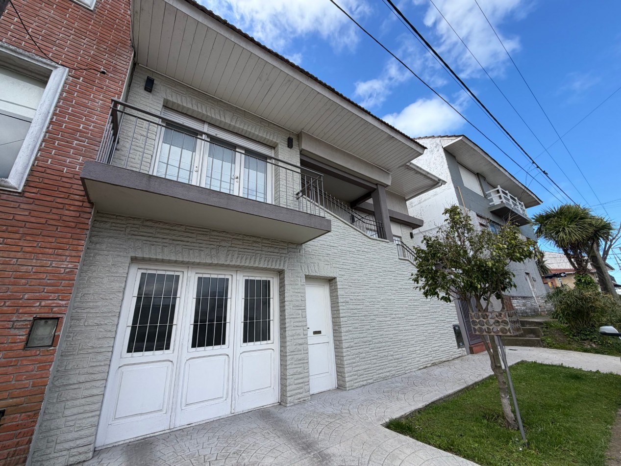 CASA DE 4 AMBIENTES EN BARRIO SAN CARLOS - APTA A CREDITO