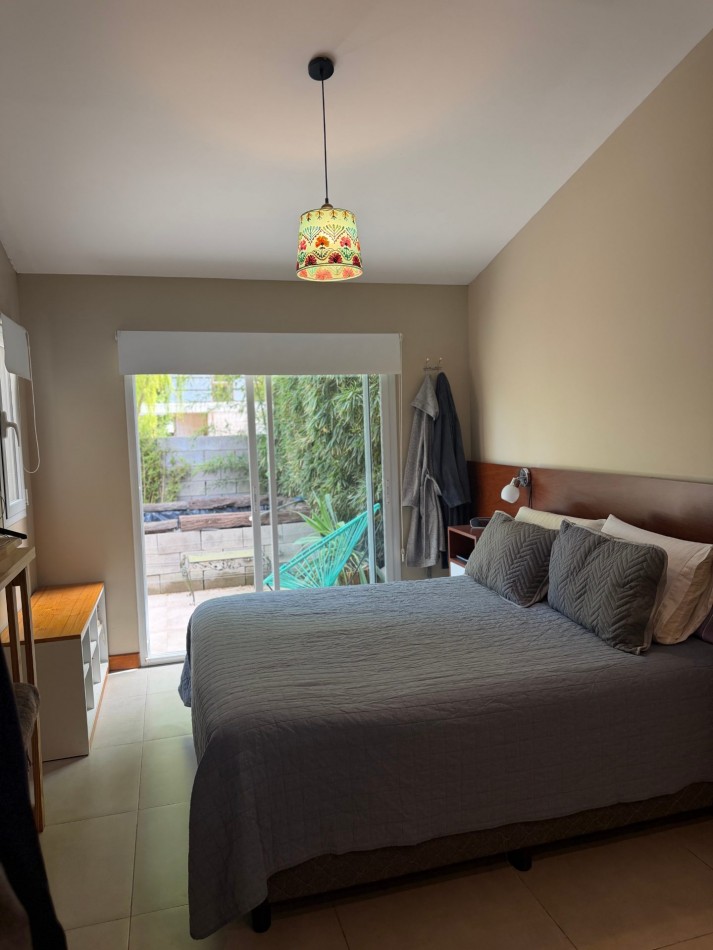 CASA EN VENTA EN BOSQUE PERALTA RAMOS - LOTE LINDERO OPCIONAL