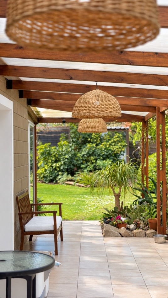 CASA EN VENTA EN BOSQUE PERALTA RAMOS - LOTE LINDERO OPCIONAL