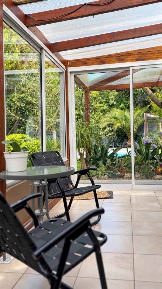 CASA EN VENTA EN BOSQUE PERALTA RAMOS - LOTE LINDERO OPCIONAL
