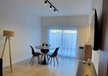 VENTA DEPARTAMENTO 2 AMBIENTES CON COCHERA - PLAZA MITRE. MAR DEL PLATA