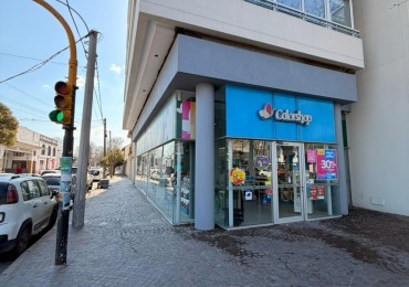 ALQUILER IMPORTANTE LOCAL COMERCIAL EN ESQUINA - ZONA TERMINAL
